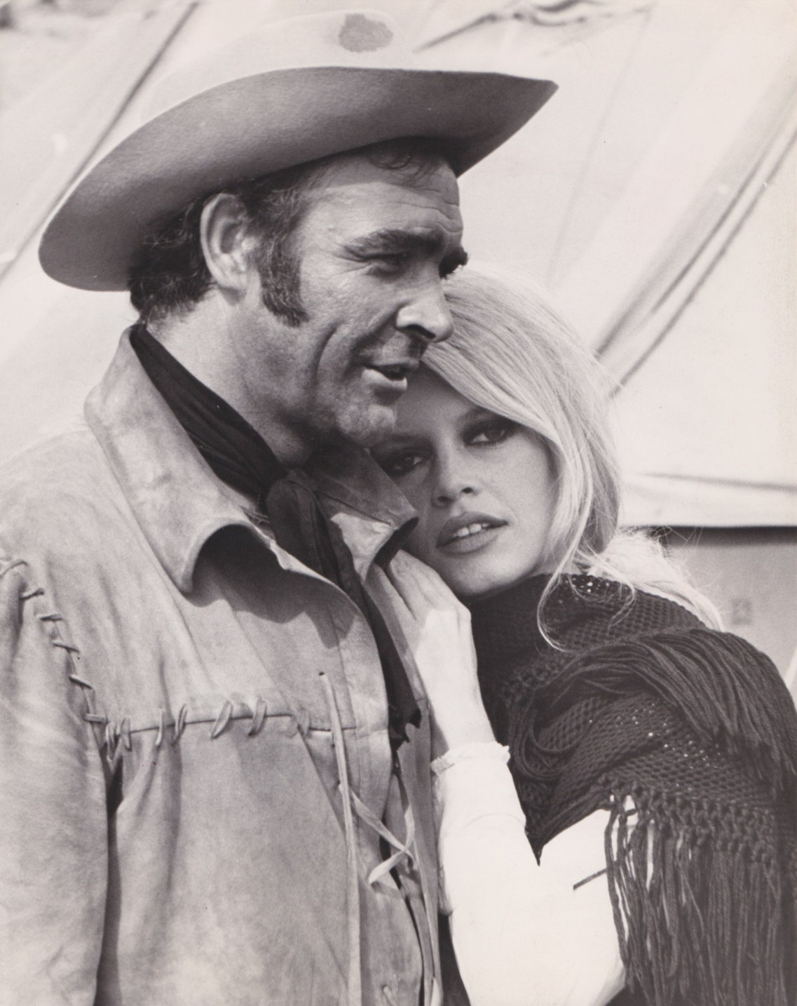 1968 Press Photo Actors Sean Connery and Brigitte Bardot star in 