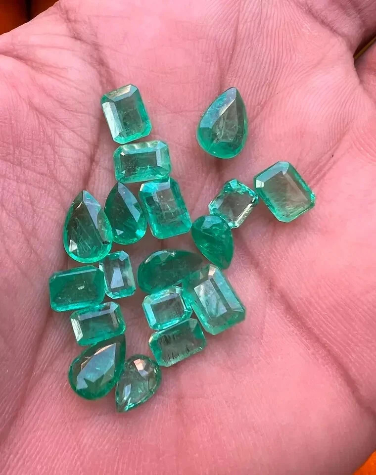 AAA+ Natural Lot 30 Ct Colombian Green Emerald Mix Cut Loose Certified Gemstones