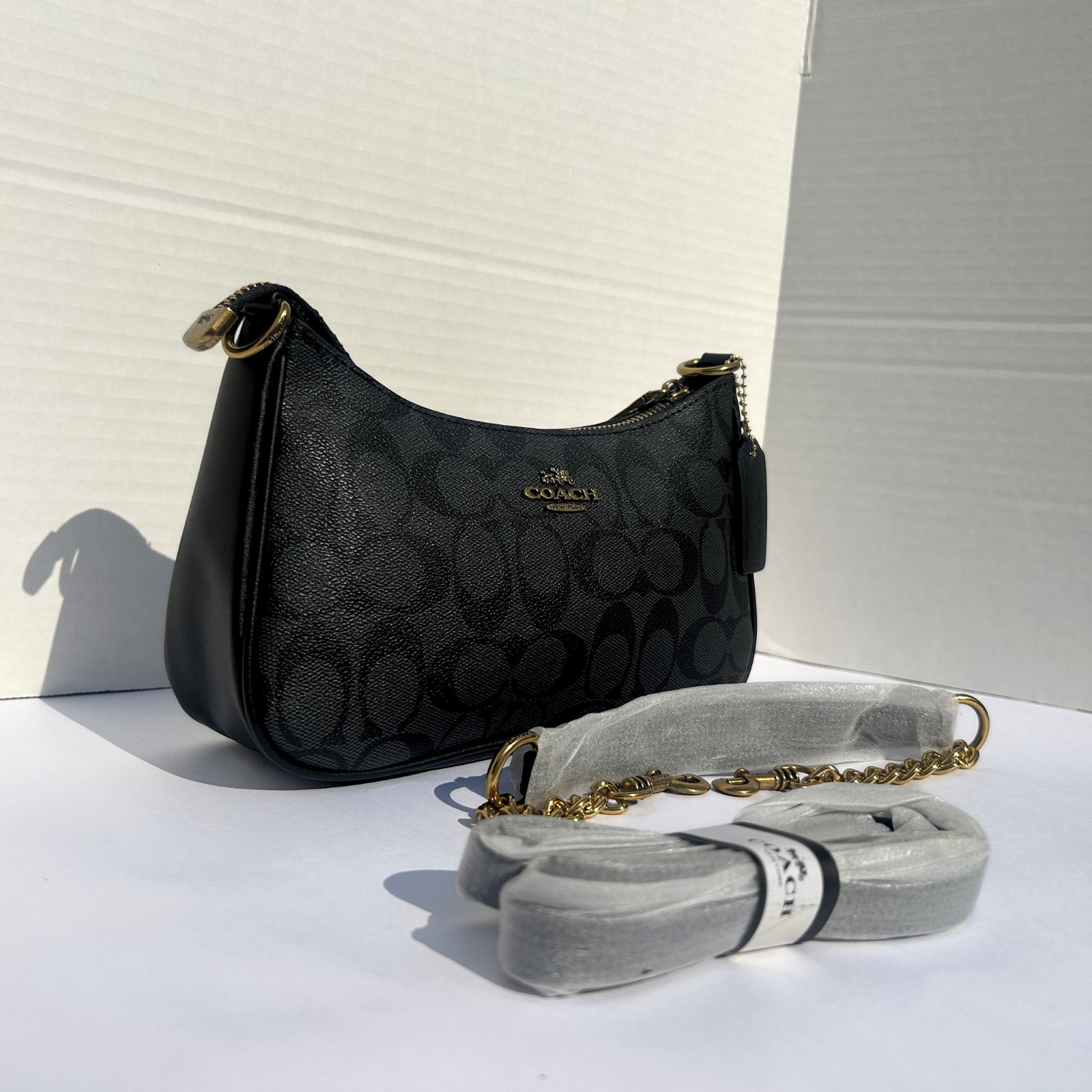 NEW COACH Black Teri Shoulder Bag In signature canvas Black Gold CV548