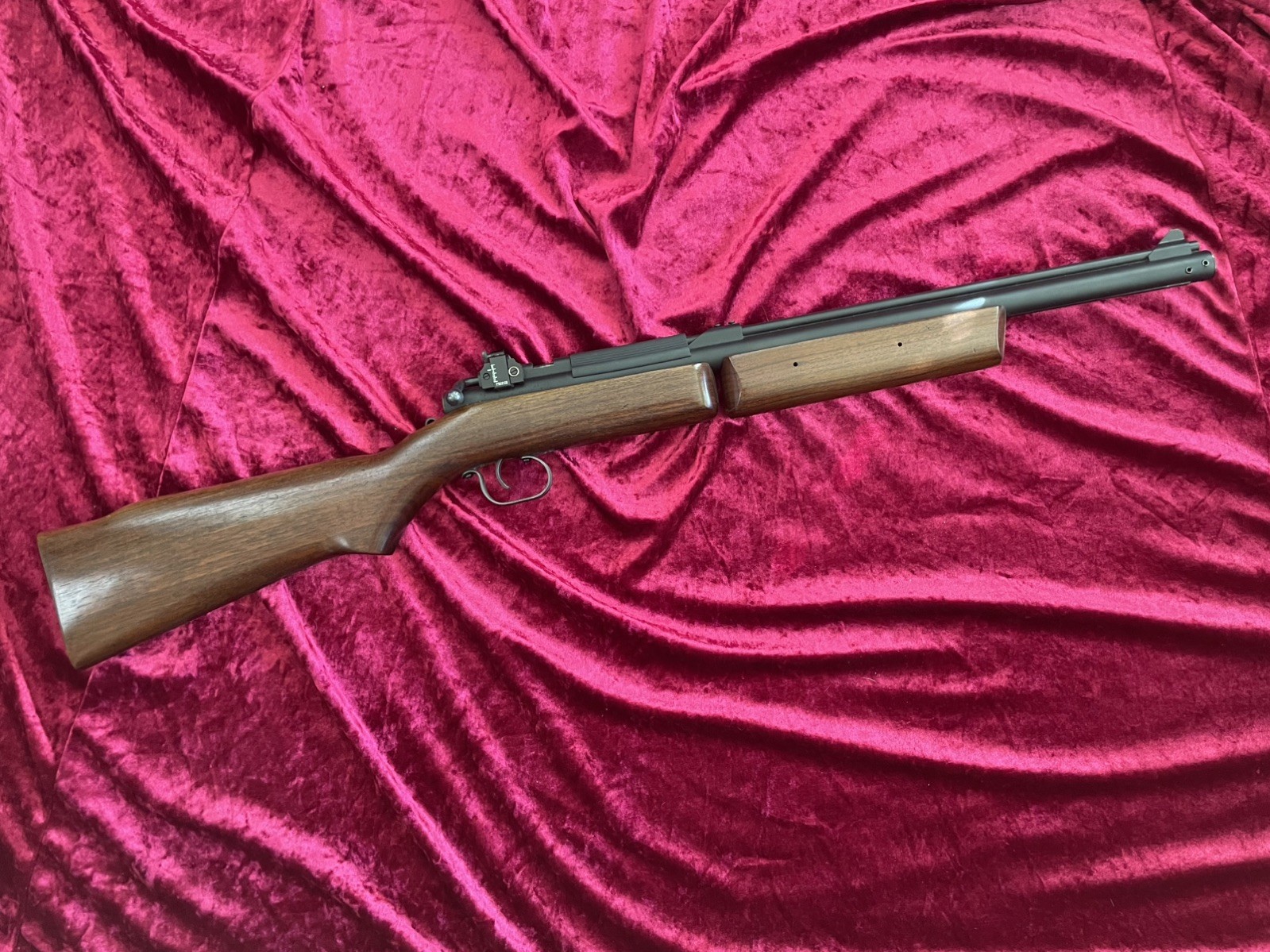 BENJAMIN FRANKLIN MODEL 342 .22 5.5mm CALIBER MULTI-PUMP AIR RIFLE - RACINE, WI BENJAMIN FRANKLIN MODEL 342 .22 5.5mm CALIBER MULTI-PUMP AIR RIFLE - RACINE, WI