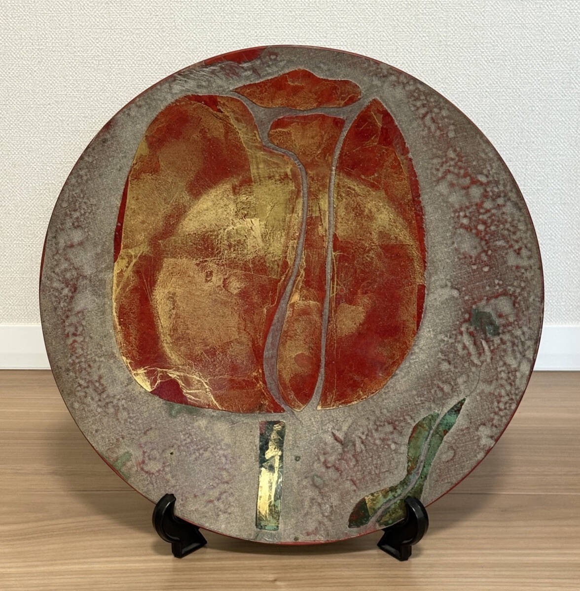 Joichi Hoshi SUNORIA Tulip Gold Leaf Resin Art Plate 1960s Japan 12.6in