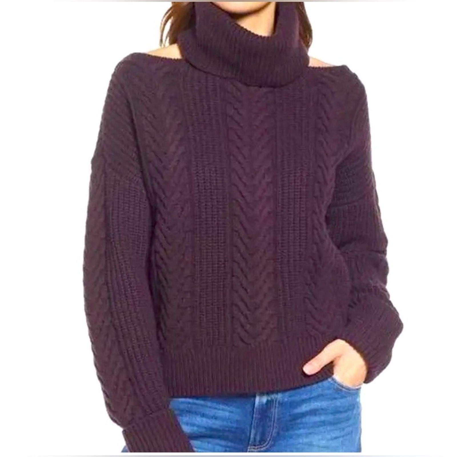 New PAIGE Lorilee Cold Shoulder Turtleneck Wool Sweater – Size Medium – Purple