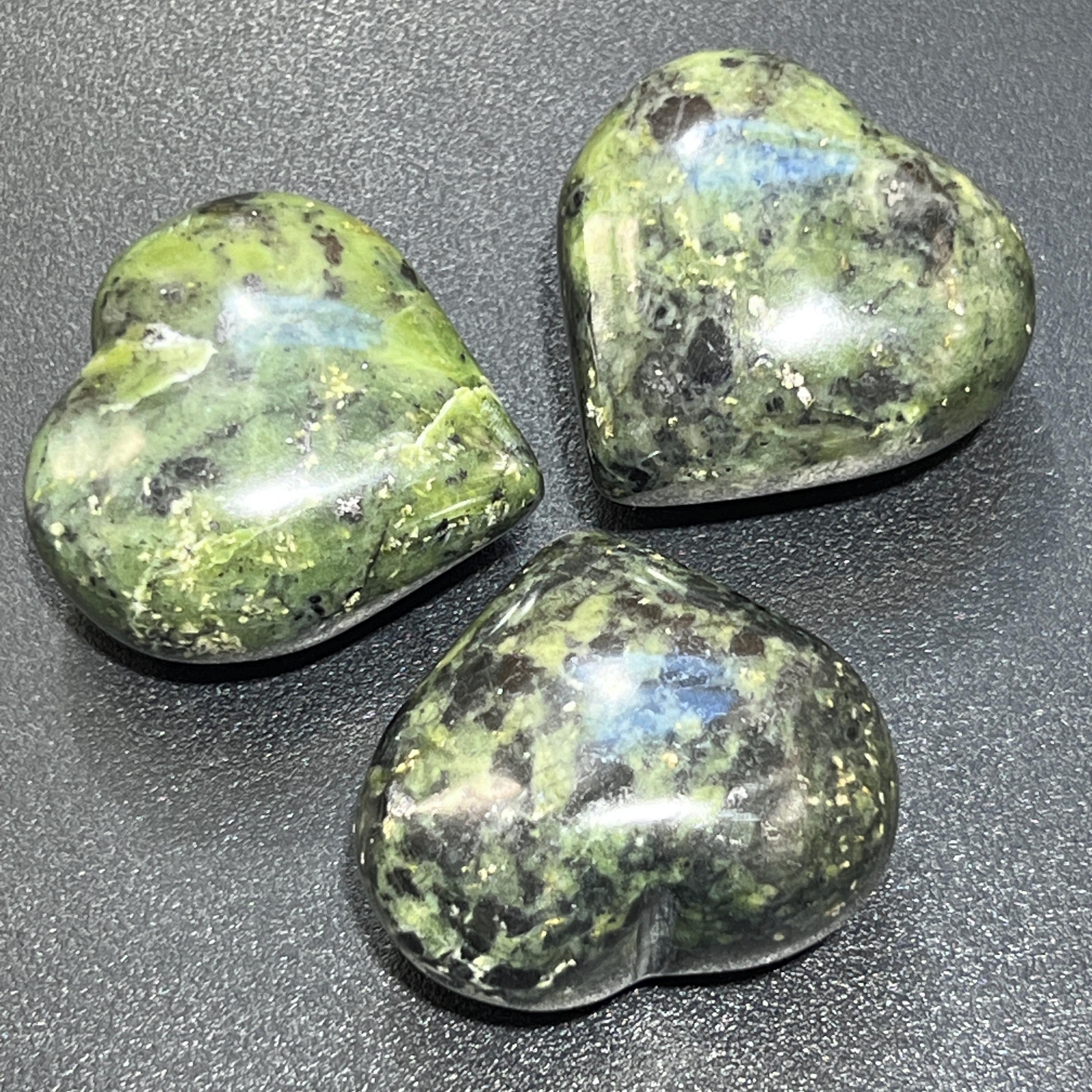 Green Nephrite Jade Puffy Heart Crystal Carving Wholesale Gemstone Decor Supply