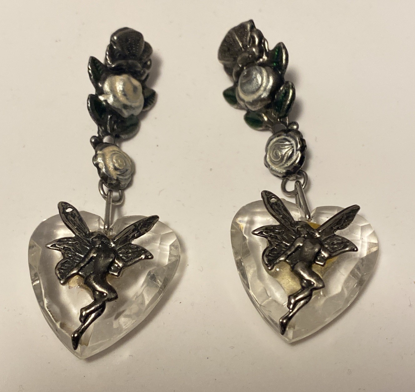 Vintage Unmarked Unsigned acrylic, clear, heart Fairy Dangle Style Earrings