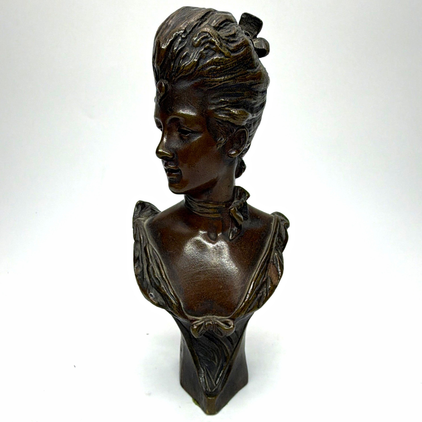 Société des Bronzes de Paris Guillerme French Bronze Lady Bust Sculpture