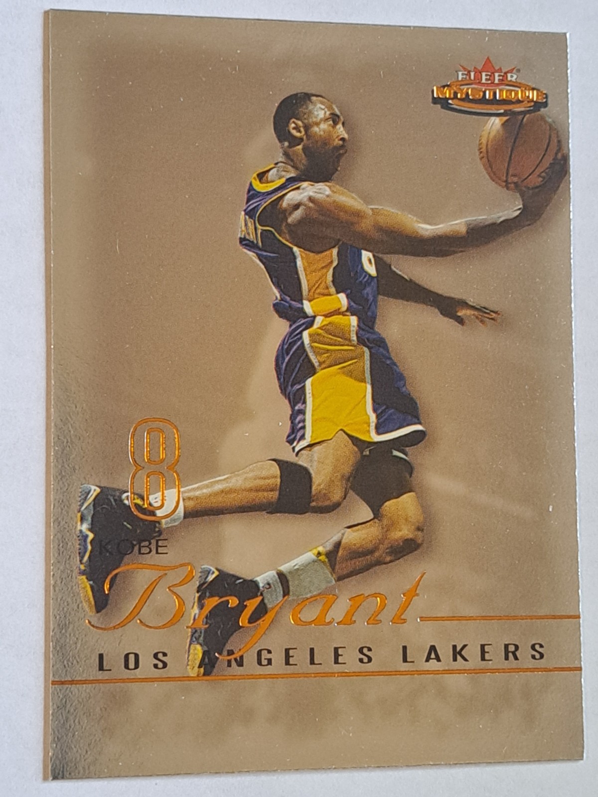 2003-04 Fleer Mystique Kobe Bryant #22 Lakers