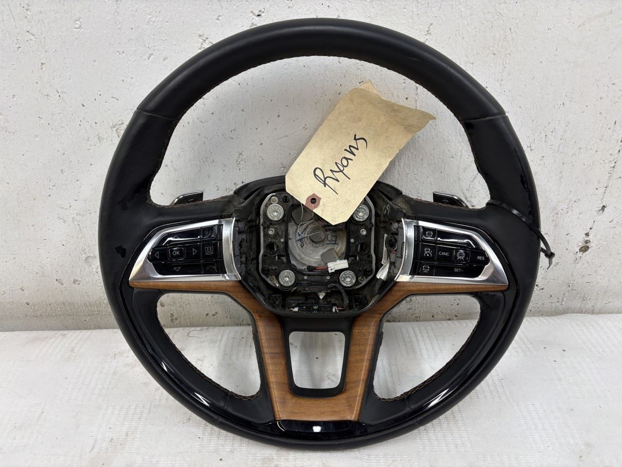 2022-2025 Grand Cherokee Summit Steering Wheel Adaptive Cruise Wood Trim Leather