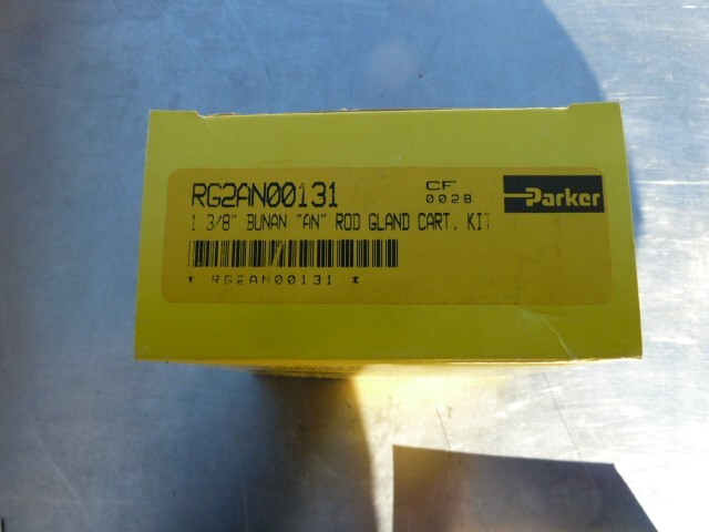 New PARKER RG2AN00131, GLAND CART KIT New In Box New PARKER RG2AN00131, GLAND CART KIT New In Box