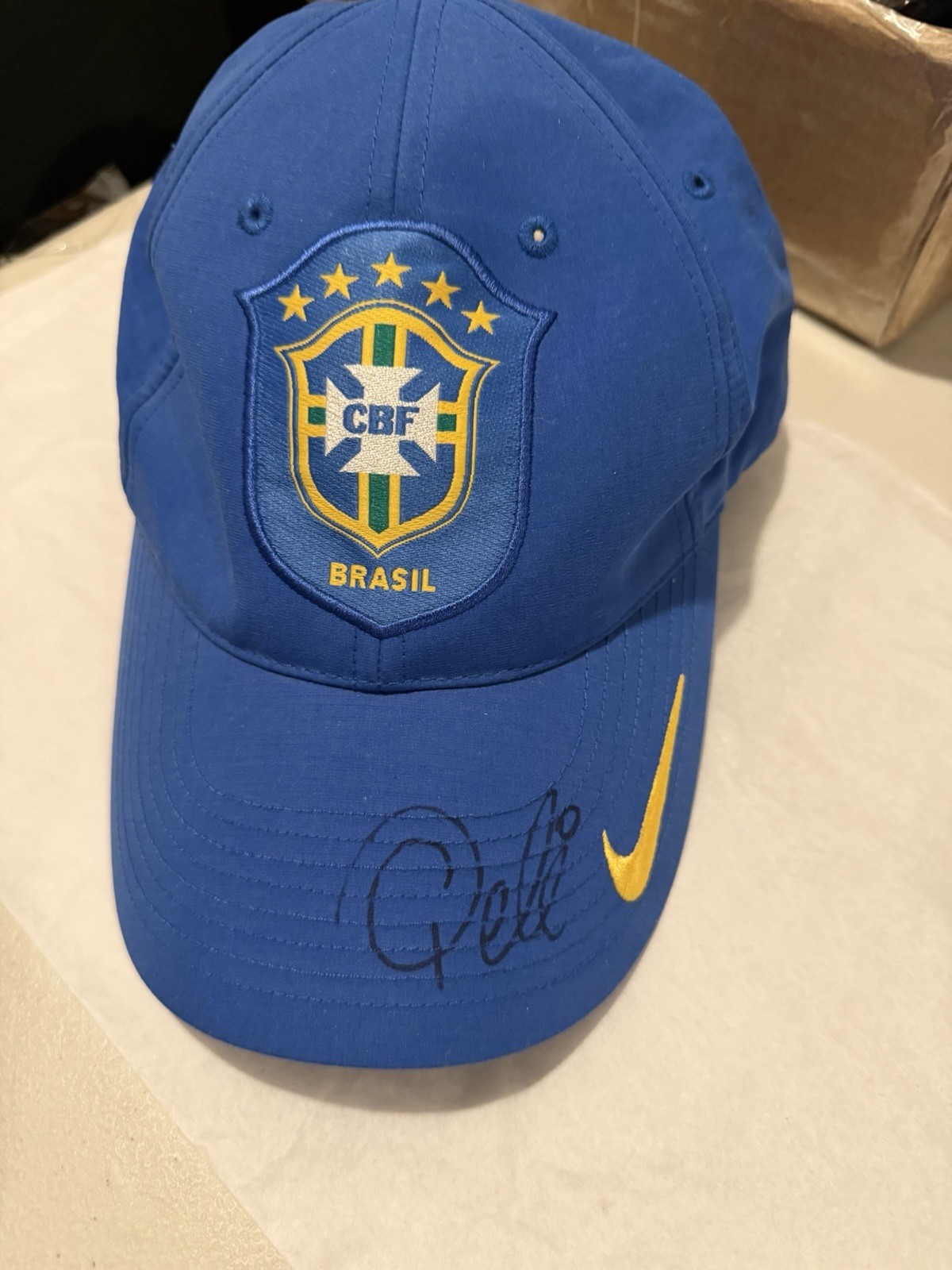 Pele Hand Signed Authentic Brazil Cap , Super Rare