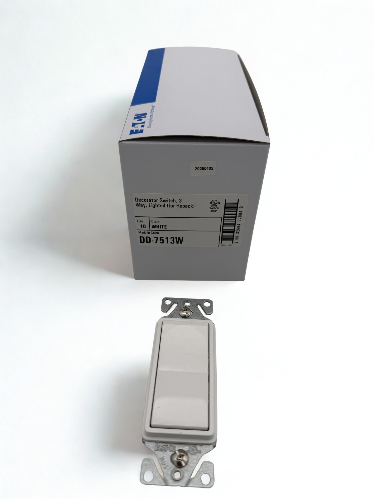 10x Eaton 3-Way Decorator Switch DD-7513W WHITE 15A 120V 277V