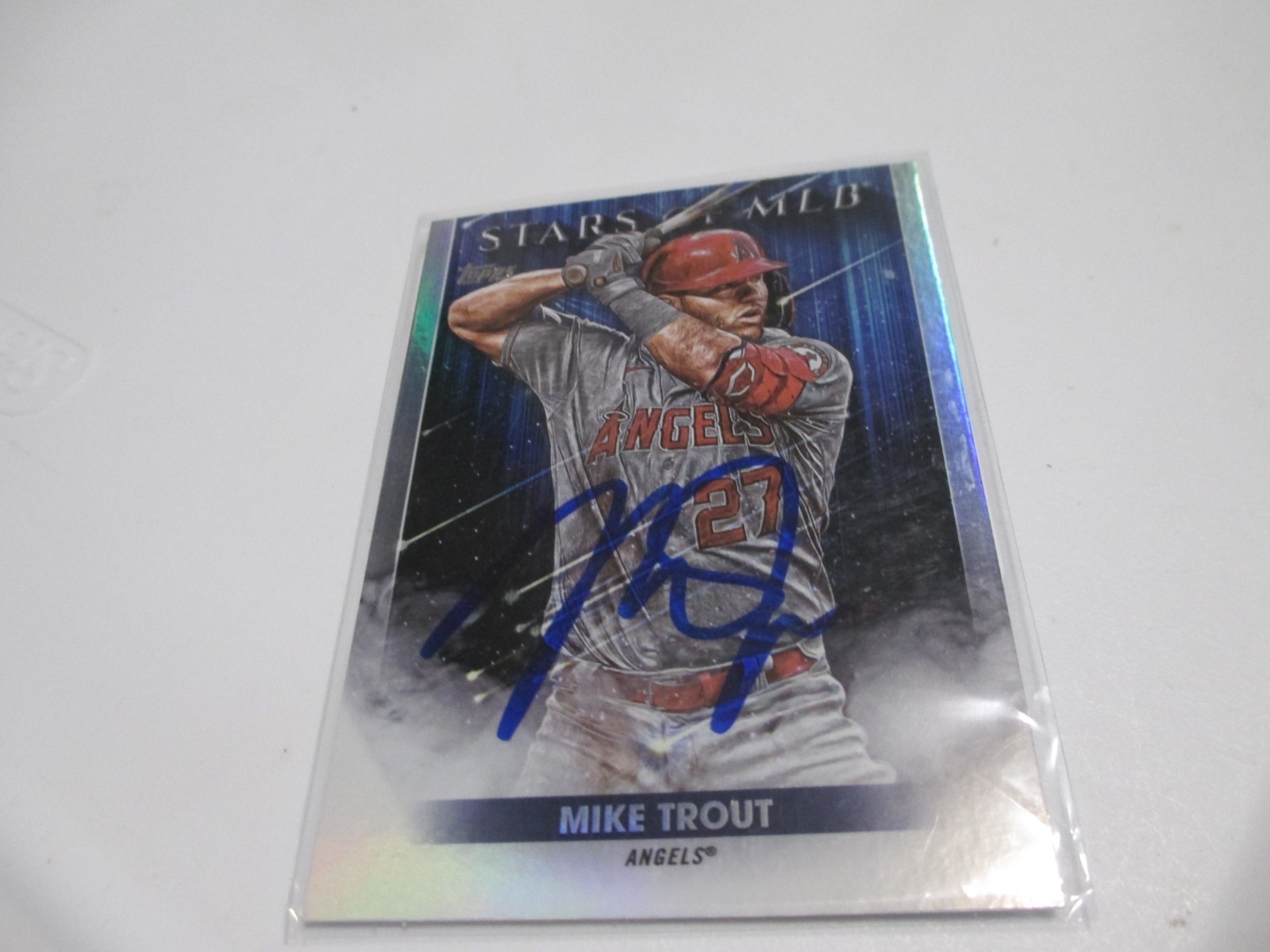 2018 Topps Mike Trout Los Angeles Angels Autographed Baseball Card 2018 Topps Mike Trout Los Angeles Angels Autographed Baseball Card