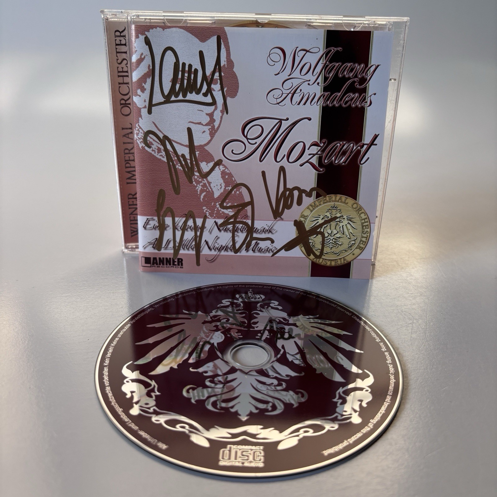 SIGNED Mozart Eine kleine Nachtmusik 2006 CD Wiener Imperial Orchester Austria