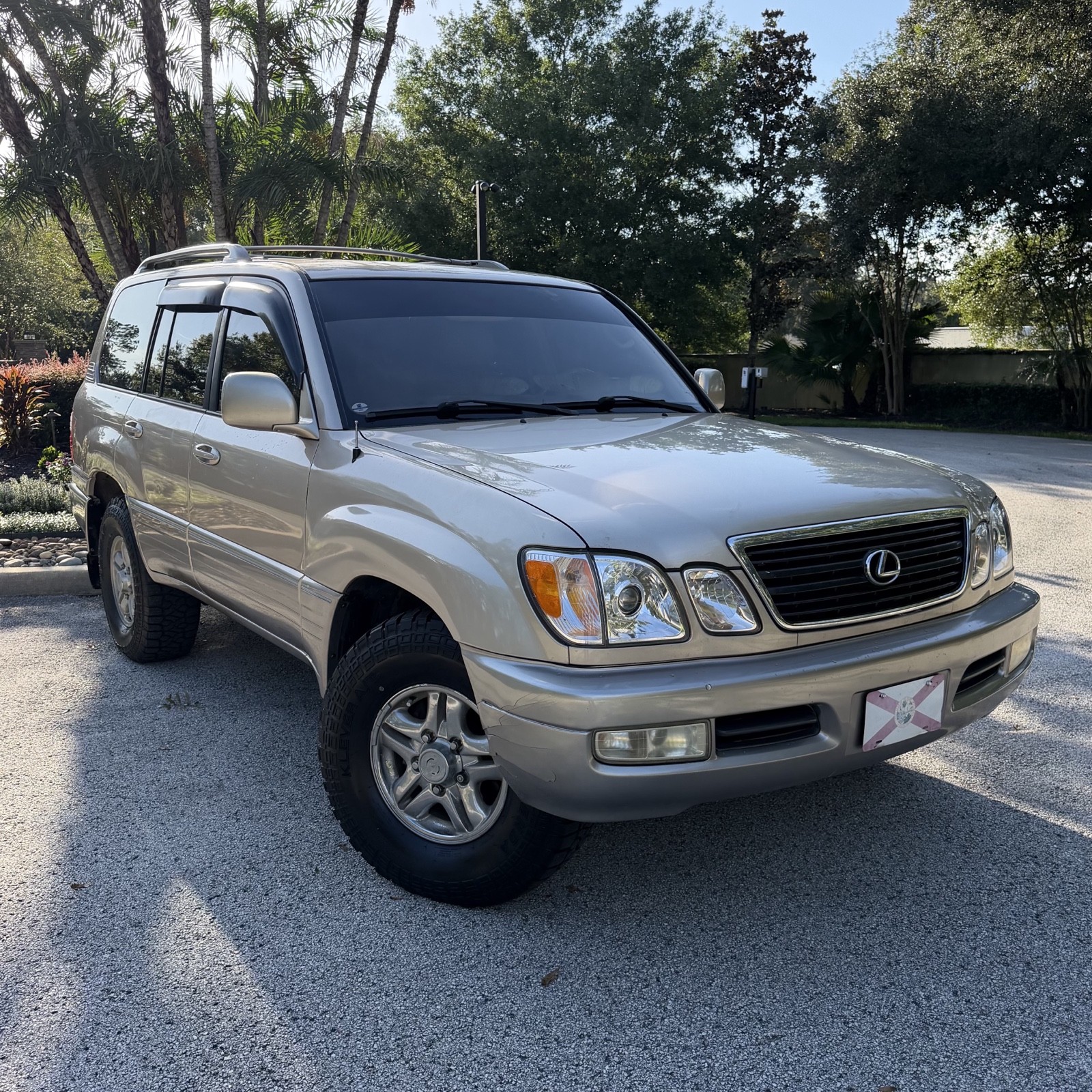 2000 Lexus LX 470
