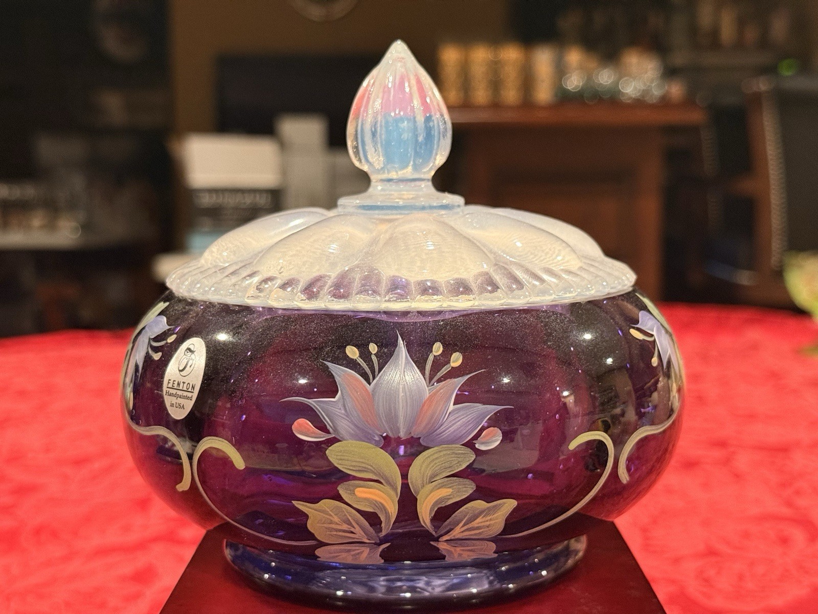 2001 Fenton Designer Showcase Royal Purple Covered Candy Dish Sign Ex Cond w/box
