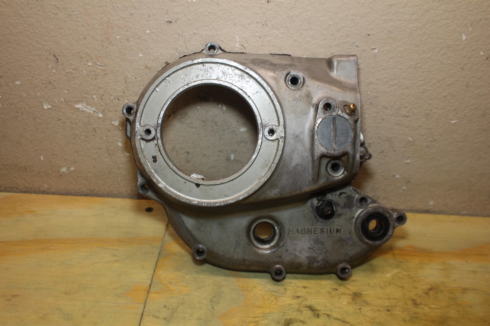 Left Crankcase Stator Side Cover B 1973-1975 Honda XL175 XL 175 73 74 75