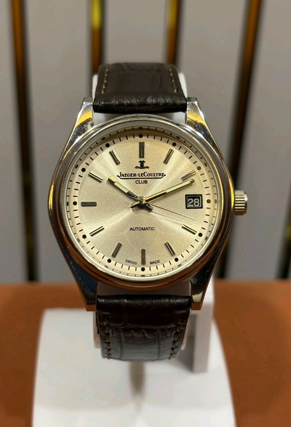 Vintage Jaeger-LeCoultre Club 25 Jewels Automatic Swiss Made Men's Watch Vintage Jaeger-LeCoultre Club 25 Jewels Automatic Swiss Made Men's Watch
