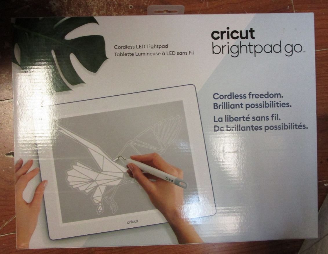 Cricut BrightPad Go Cordless LED Light Pad Cricut BrightPad Go Cordless LED Light Pad
