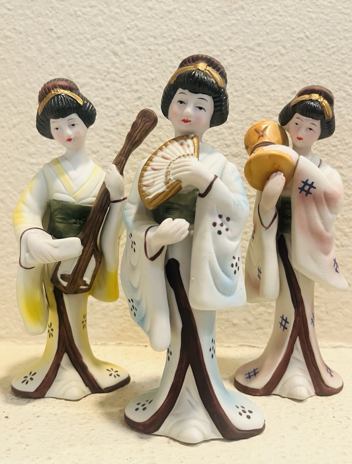 Vintage UCGC Japanese Geisha Ceramic Musical Figurines, set of 3 Vintage UCGC Japanese Geisha Ceramic Musical Figurines, set of 3