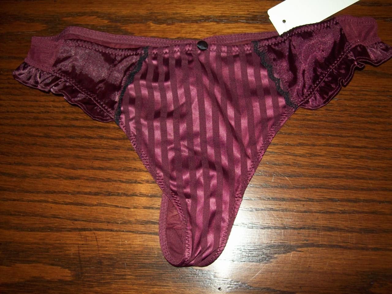 NWT JEZEBEL RETRO STRIPE SATIN THONG PANTIES  90671 DRD BURGUNDY L