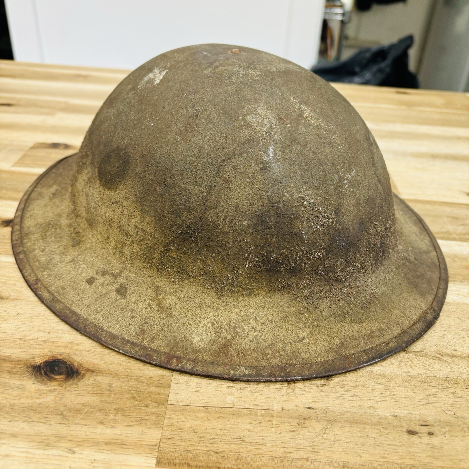 US WW1 M1917 Helmet Doughboy w/ Liner 1st Model Early War Tommy No Chinstrap US WW1 M1917 Helmet Doughboy w/ Liner 1st Model Early War Tommy No Chinstrap