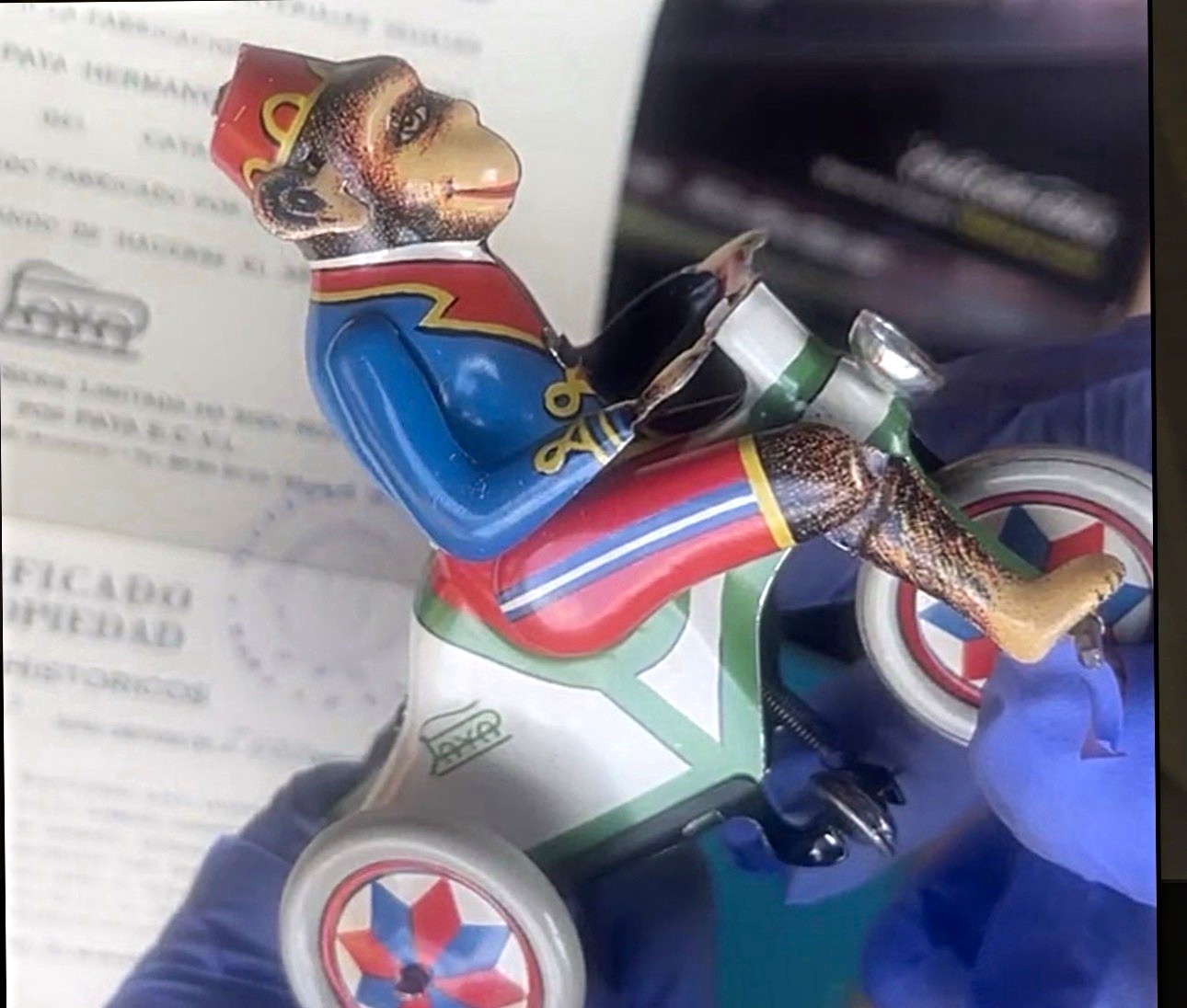Paya Tin Wind-Up Monkey Driver Toy Figure rare Paya Tin Wind-Up Monkey Driver Toy Figure rare