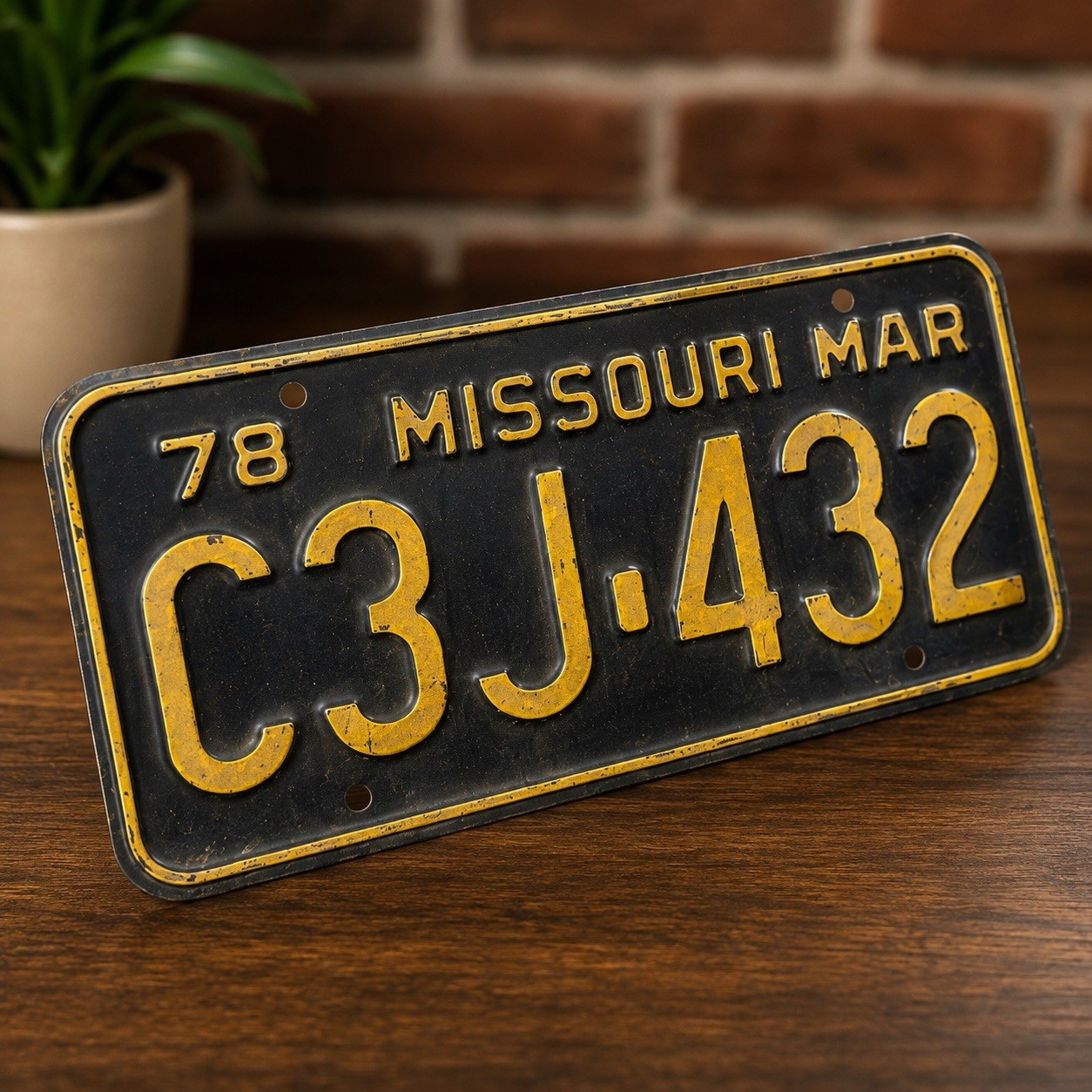 1978 Missouri License Plate C3J-432 Black Yellow Vintage Auto Tag Rustic