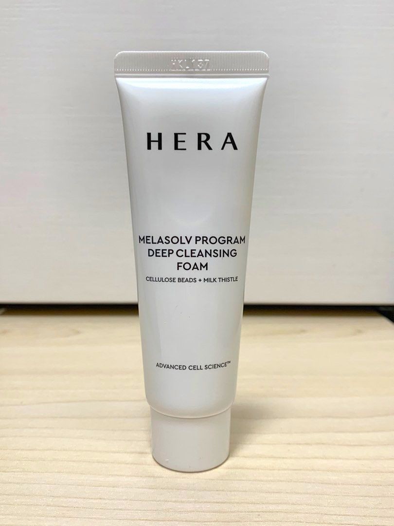 HERA Deep Cleansing Foam Facial Cleanser 50g HERA Deep Cleansing Foam Facial Cleanser 50g