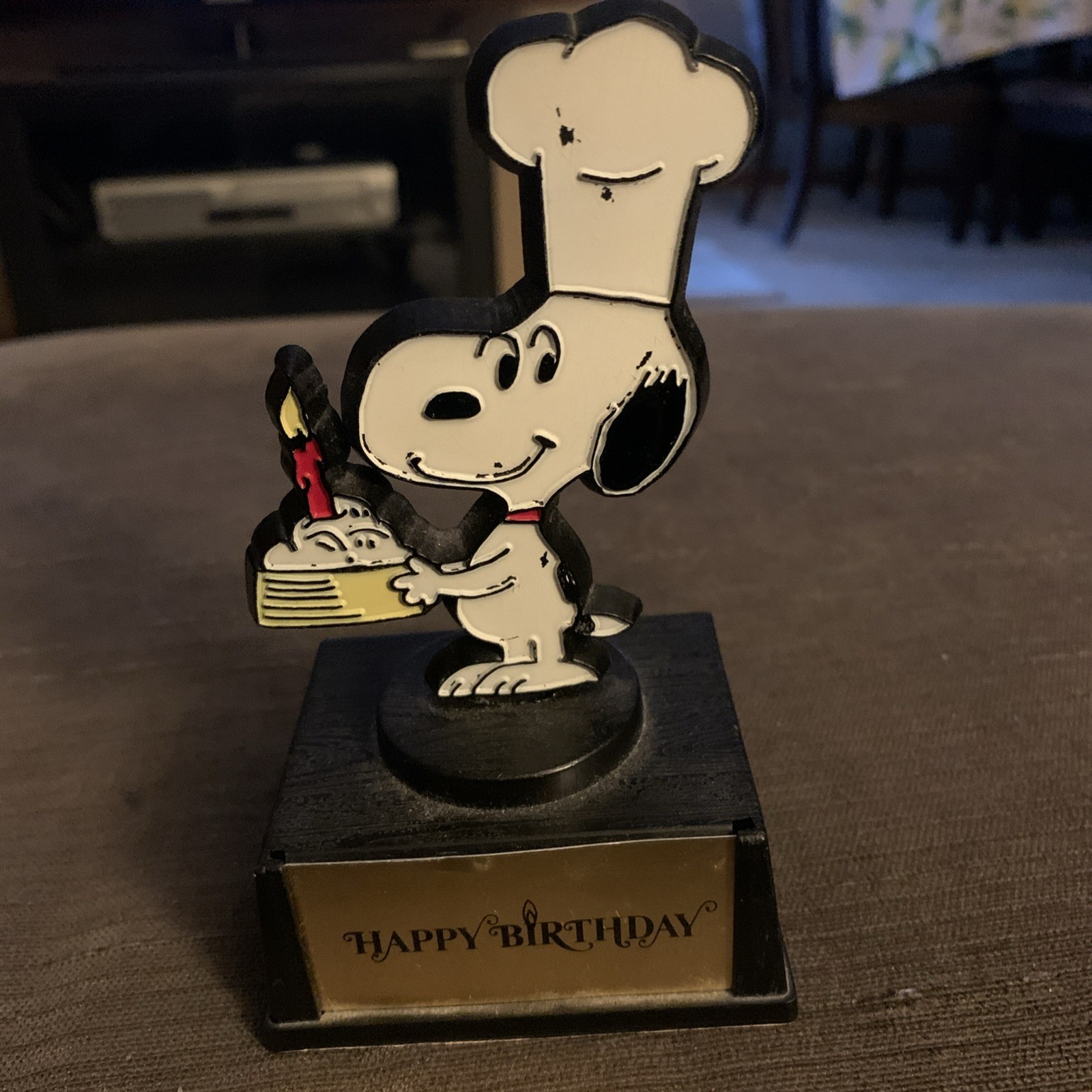 SNOOPY PEANUTS CHARLIE BROWN AVIVA VINTAGE TROPHY GRAM FIGURE FIGURINE 1972 SNOOPY PEANUTS CHARLIE BROWN AVIVA VINTAGE TROPHY GRAM FIGURE FIGURINE 1972