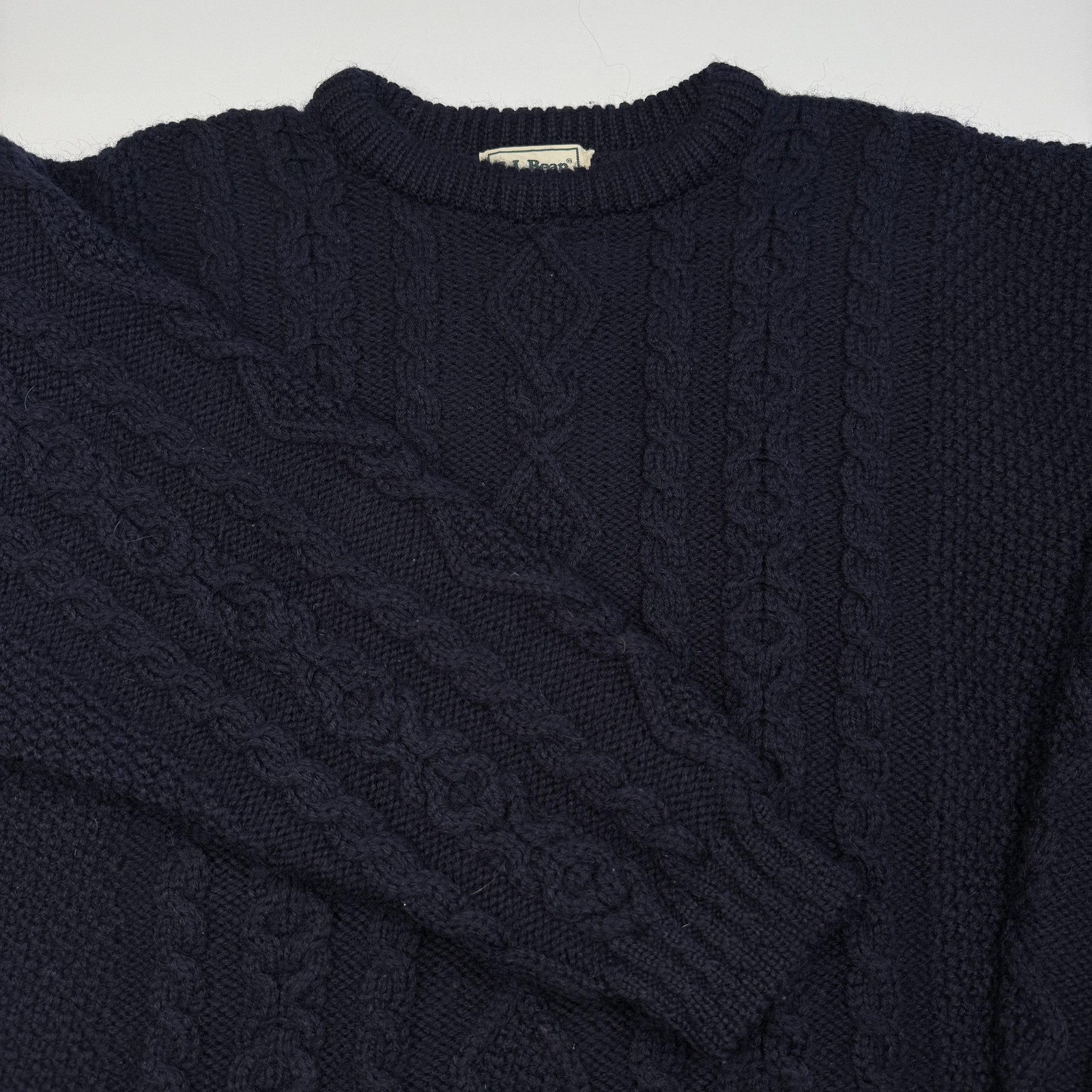 LL Bean Sweater Mens XL Navy Blue Wool Aran Cable Knit Crewneck Made Ireland LL Bean Sweater Mens XL Navy Blue Wool Aran Cable Knit Crewneck Made Ireland