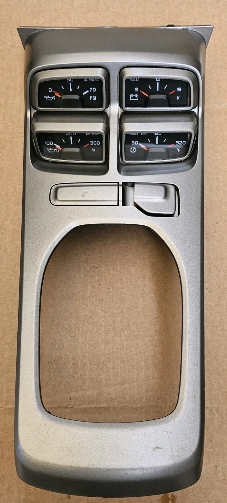 2010 2012 X9evrolet Camaro AT Center Console Auxiliary Gauge Set Bezel Trim OEM 2010 2012 X9evrolet Camaro AT Center Console Auxiliary Gauge Set Bezel Trim OEM