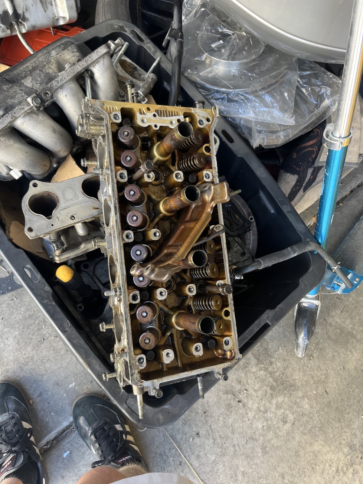 HONDA 2.4 ACCORD ELEMENT 2003-2007 K24A4 A4 RAA O.E. CYLINDER HEAD HONDA 2.4 ACCORD ELEMENT 2003-2007 K24A4 A4 RAA O.E. CYLINDER HEAD