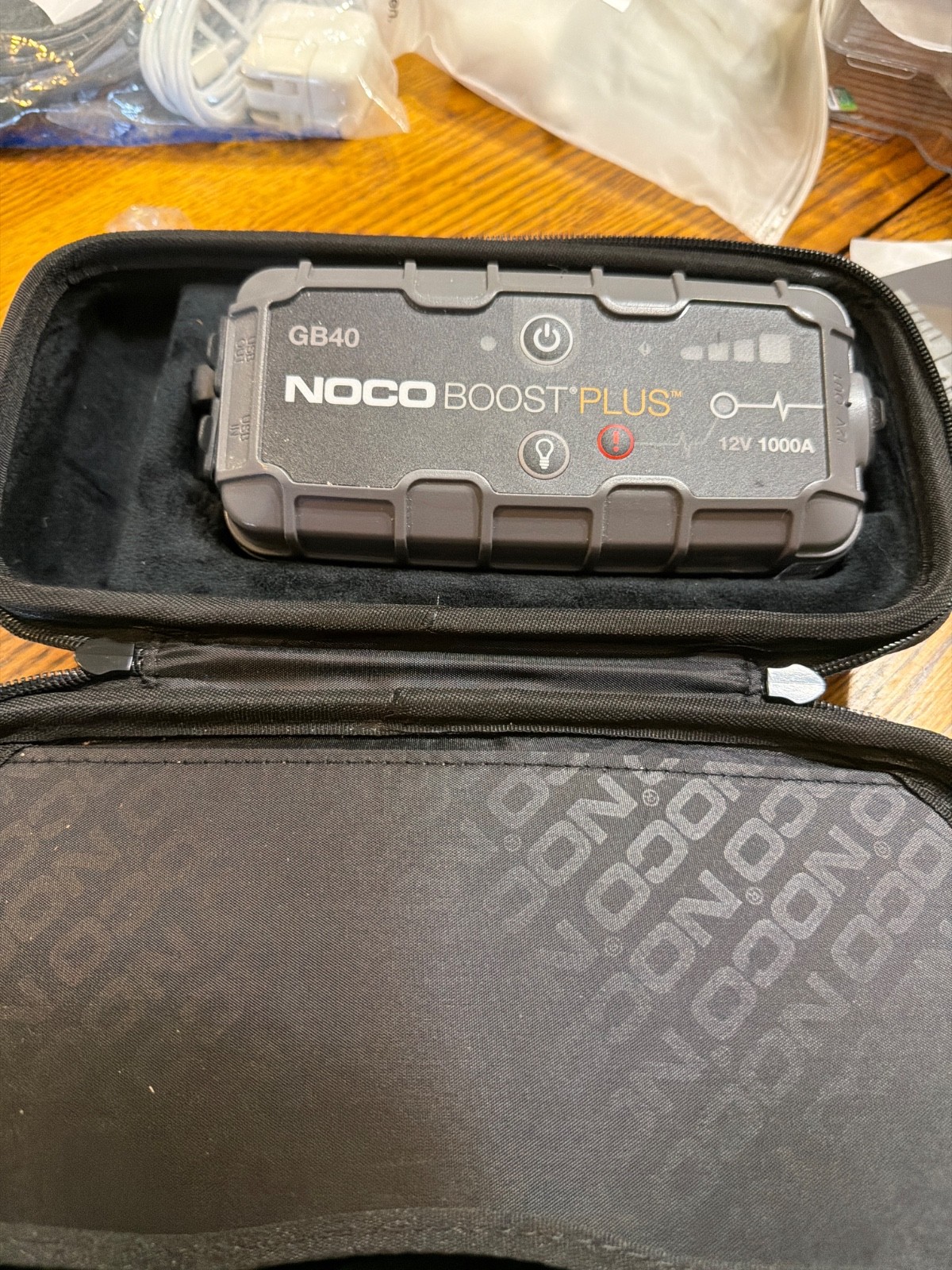 NOCO Boost Plus GB40 1000A 12V UltraSafe Jump Starter Tested Working - No Cables