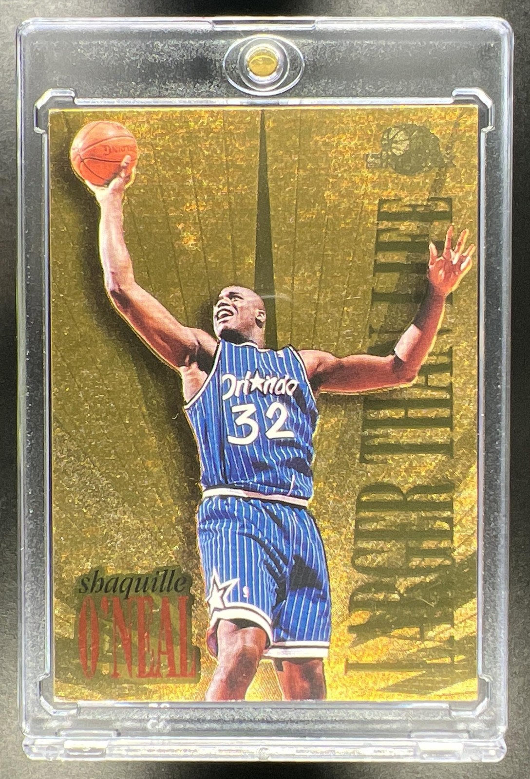 1995-96 Skybox Premium Shaquille O'Neal #L7 Larger Than Life Orlando Magic Shaq 1995-96 Skybox Premium Shaquille O'Neal #L7 Larger Than Life Orlando Magic Shaq