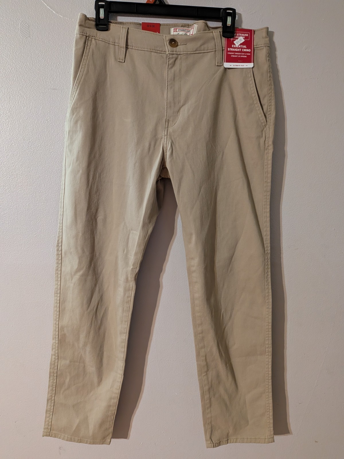New 32x30 Levi Strauss Straight Chino Men\'s Pants NWT New 32x30 Levi Strauss Straight Chino Men\'s Pants NWT