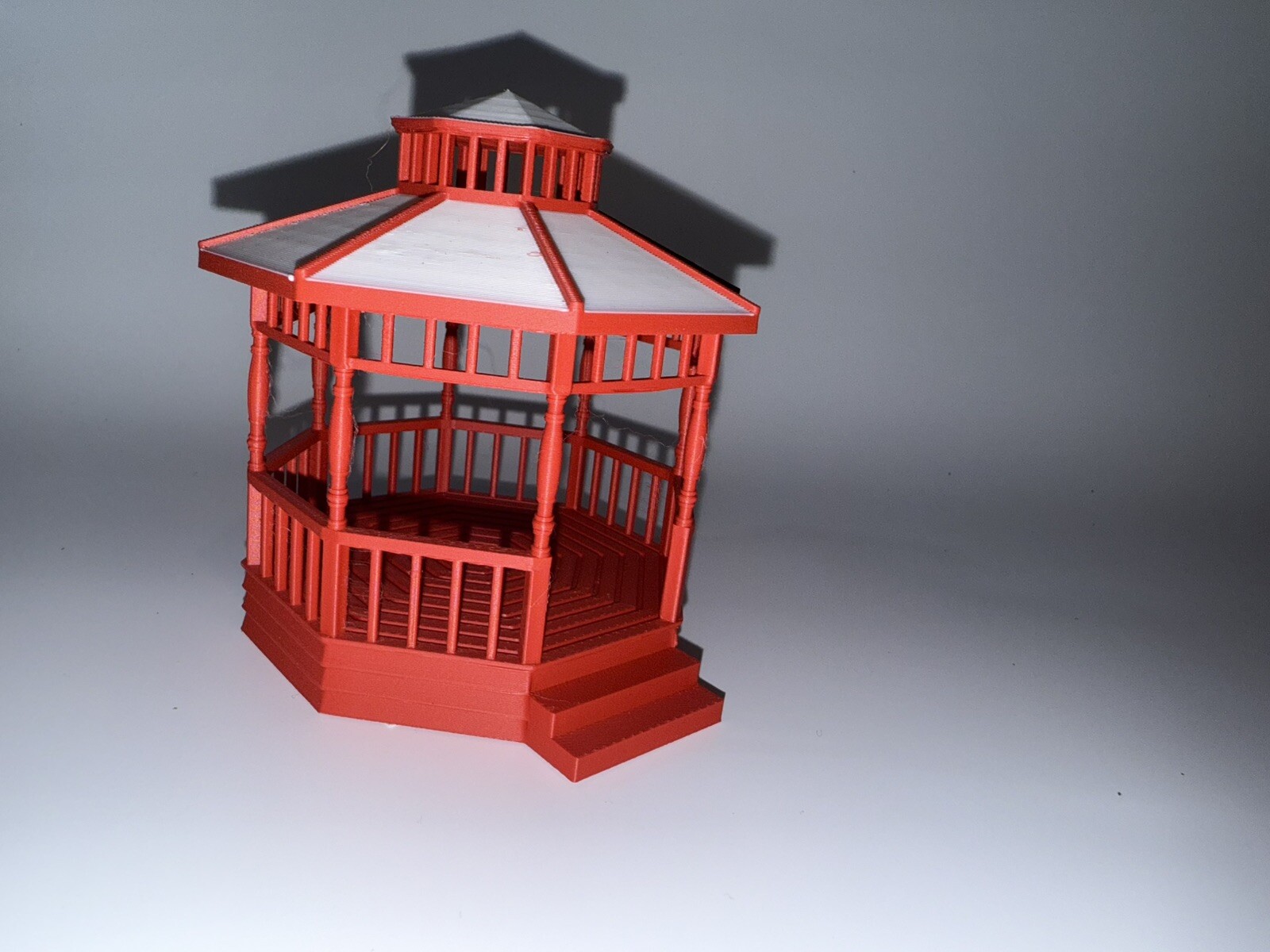 1:48 O Gauge Gazebo - Red 1:48 O Gauge Gazebo - Red