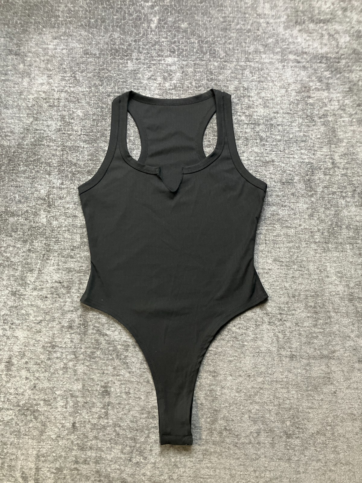 Shein Ribbed Bodysuit Womens Medium 6 Black Scoop Neck Notch Front Sleeveless Shein Ribbed Bodysuit Womens Medium 6 Black Scoop Neck Notch Front Sleeveless