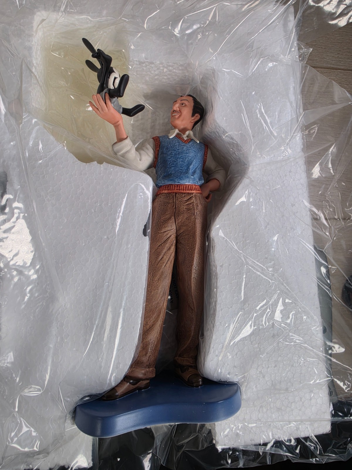 RARE WDCC Disney Walt and Oswald 
