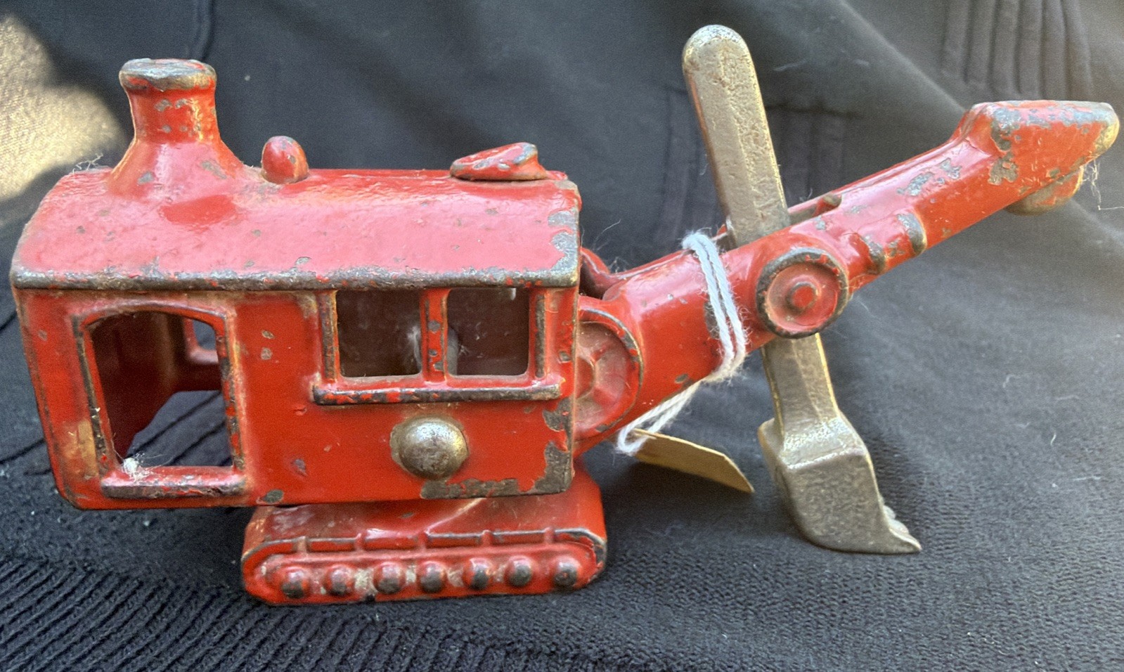 Vintage 1920\'s Hubley Cast Iron #1562 Steam Shovel with Nickle Shovel 4 1/2\ Vintage 1920\'s Hubley Cast Iron #1562 Steam Shovel with Nickle Shovel 4 1/2\