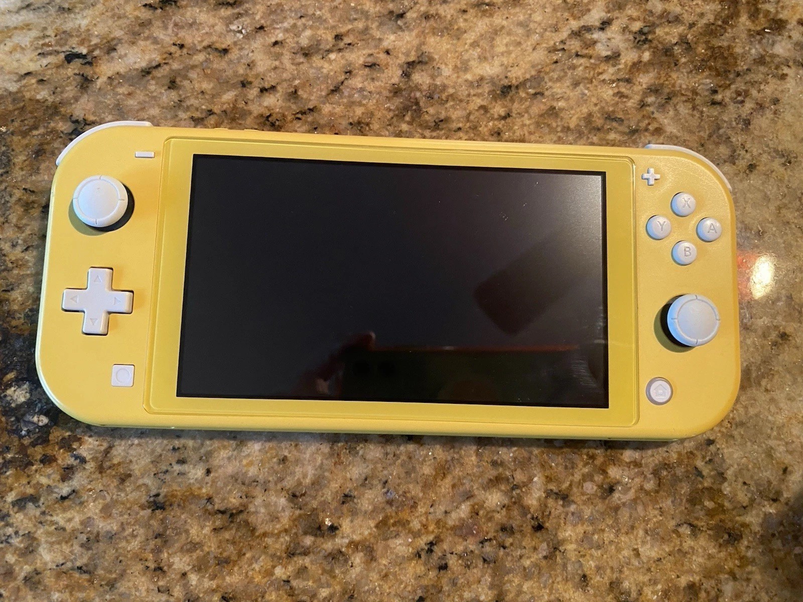 Nintendo Switch Lite Handheld Console Yellow, 32gb/512gb Card, Tested Working Nintendo Switch Lite Handheld Console Yellow, 32gb/512gb Card, Tested Working