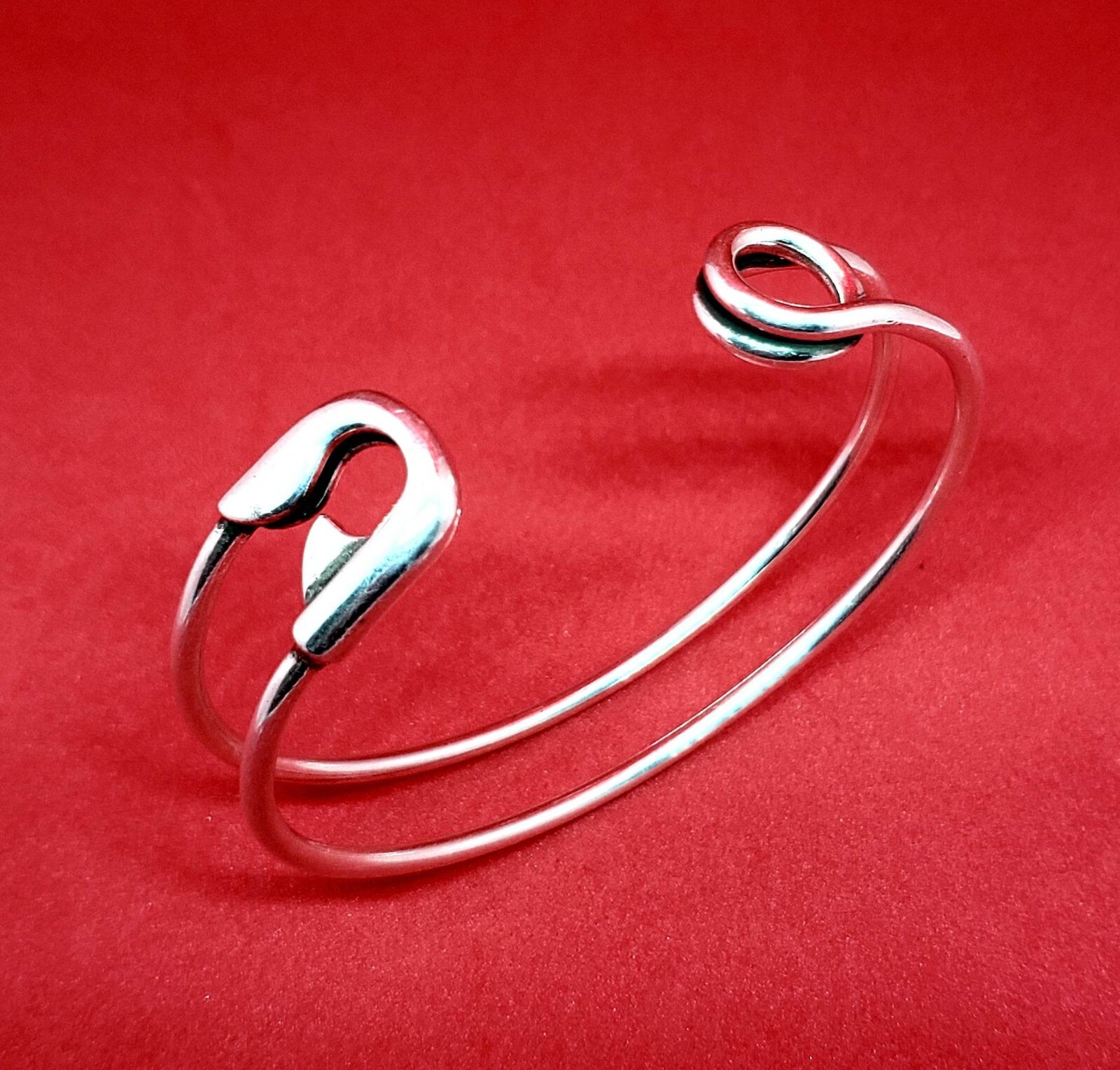 Fabulous 925 SILVER SAFETY PIN BRACELET unique style STERLING cool BANGLE cuff