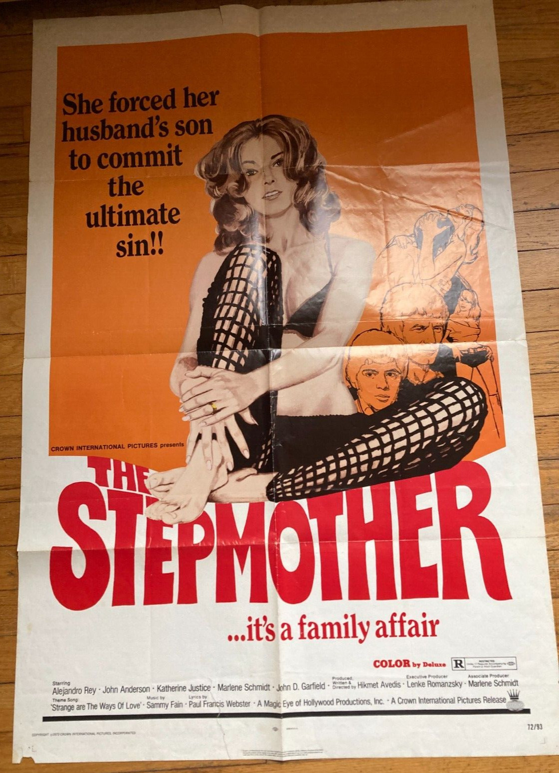 Vintage 1972 THE STEPMOTHER One Sheet Poster 27 Vintage 1972 THE STEPMOTHER One Sheet Poster 27