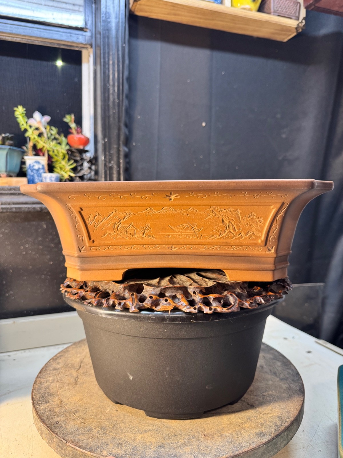 Bigei, Hirata Atsumi Unglazed hand made Rectangular Pot with cut corners,windows