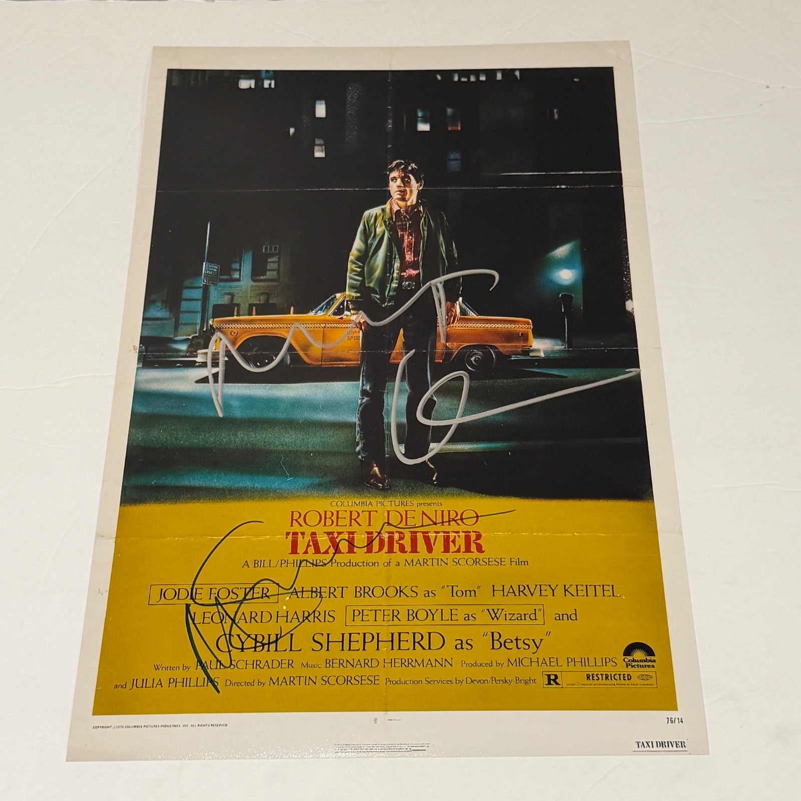 Martin Scorsese & Robert De Niro Autographed Taxi Driver 11x17 Photo A