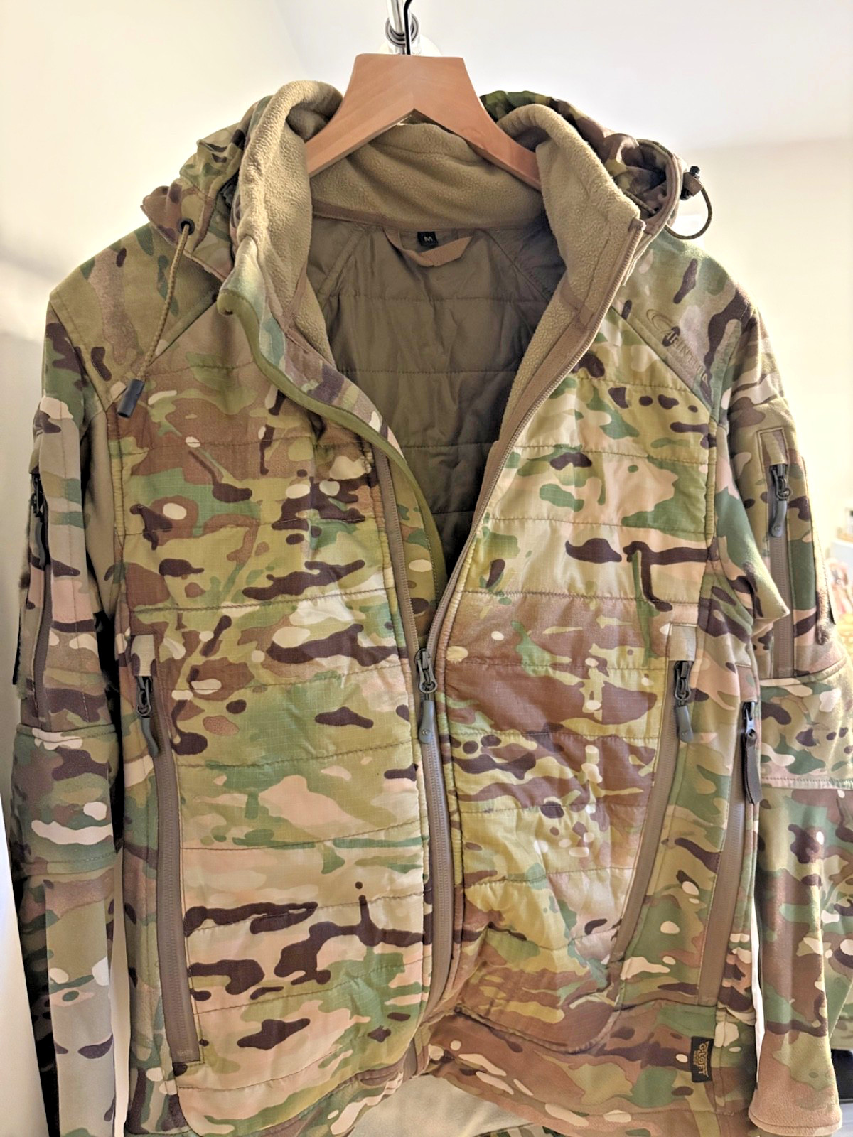 Carinthia ISG 2.0 Rare Multicam Men\'s Jacket - Size M, Great Condition