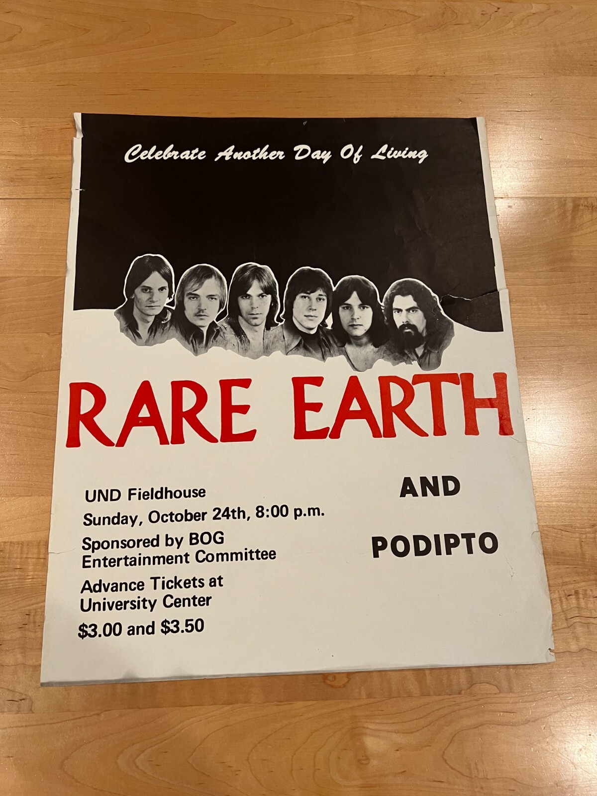 VTG 1960s/1970s Original Concert Poster - RARE EARTH & Podipto U of North Dakoda