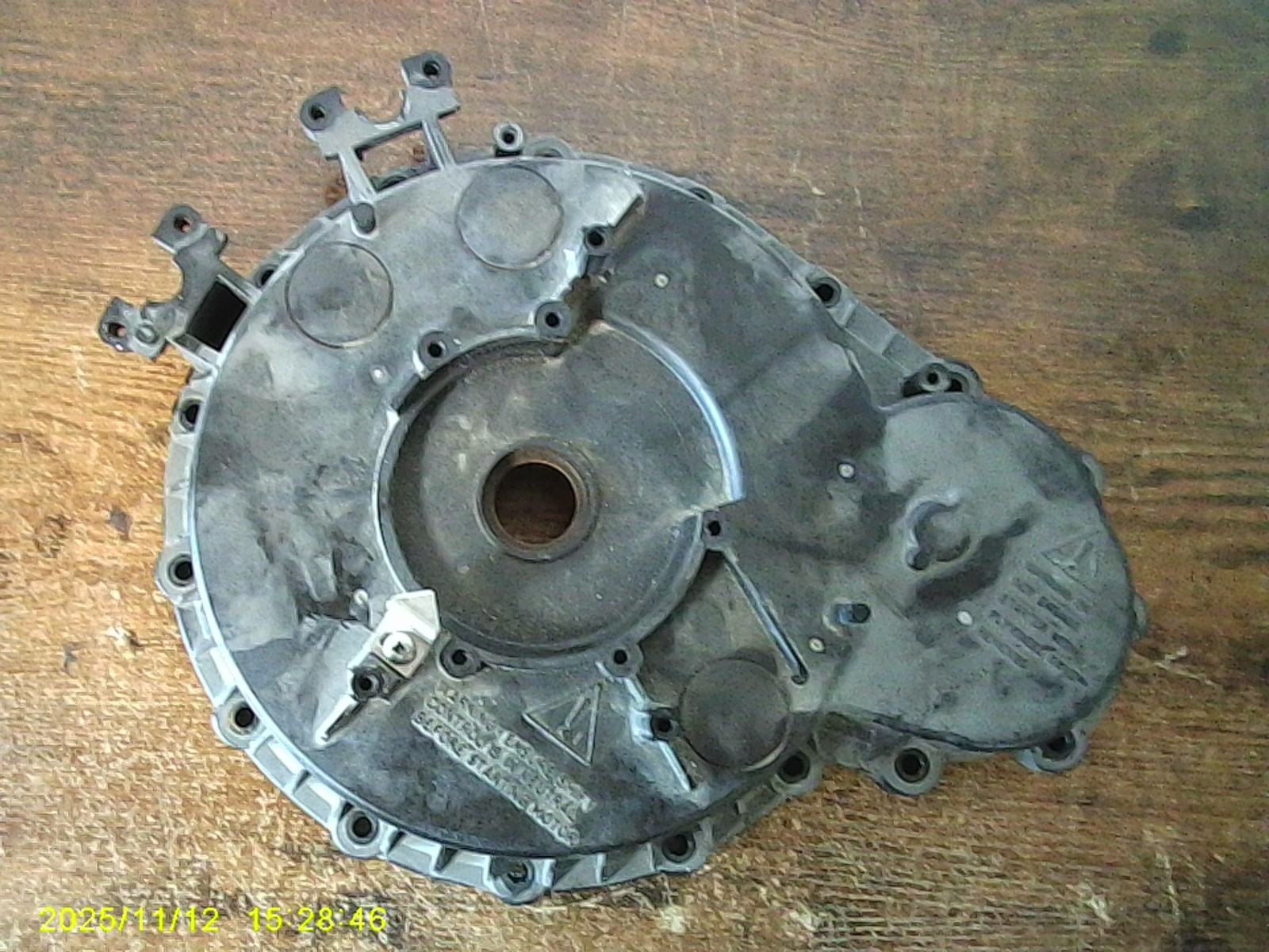 OEM Evinrude Johnson 150hp 60 Degree 2 Stroke Outboard Flywheel cover (433581) OEM Evinrude Johnson 150hp 60 Degree 2 Stroke Outboard Flywheel cover (433581)