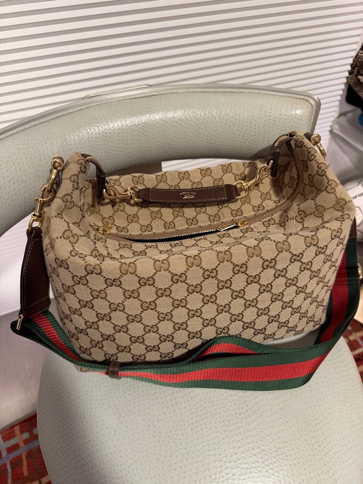 New Gucci Brera medium GG Beige Shoulder Bag w/ dust bag, receipt & felt insert New Gucci Brera medium GG Beige Shoulder Bag w/ dust bag, receipt & felt insert