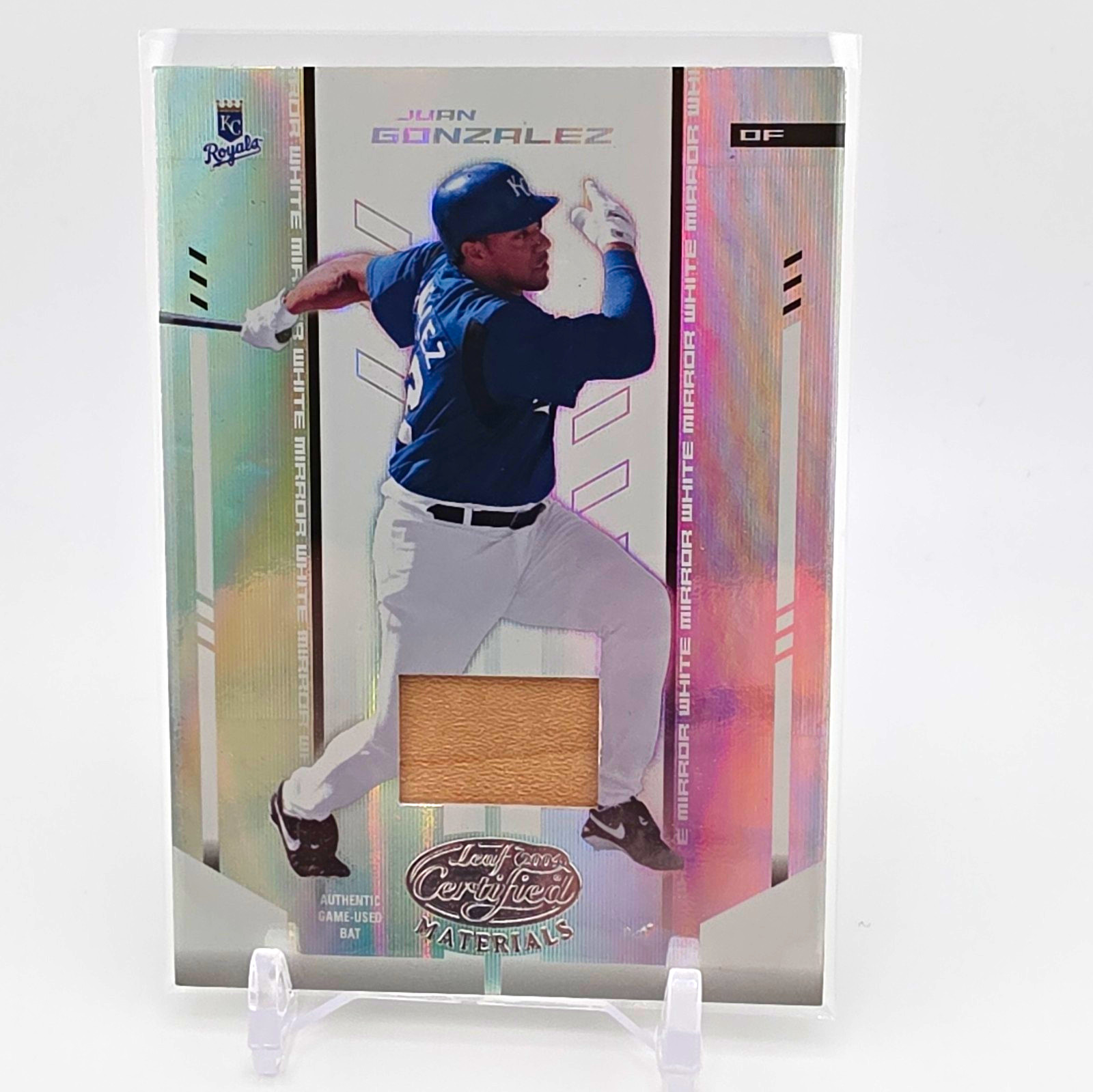 Donruss/Playoff 2004 Leaf Certified Materials Juan Gonzalez Royals Bat #113 /200