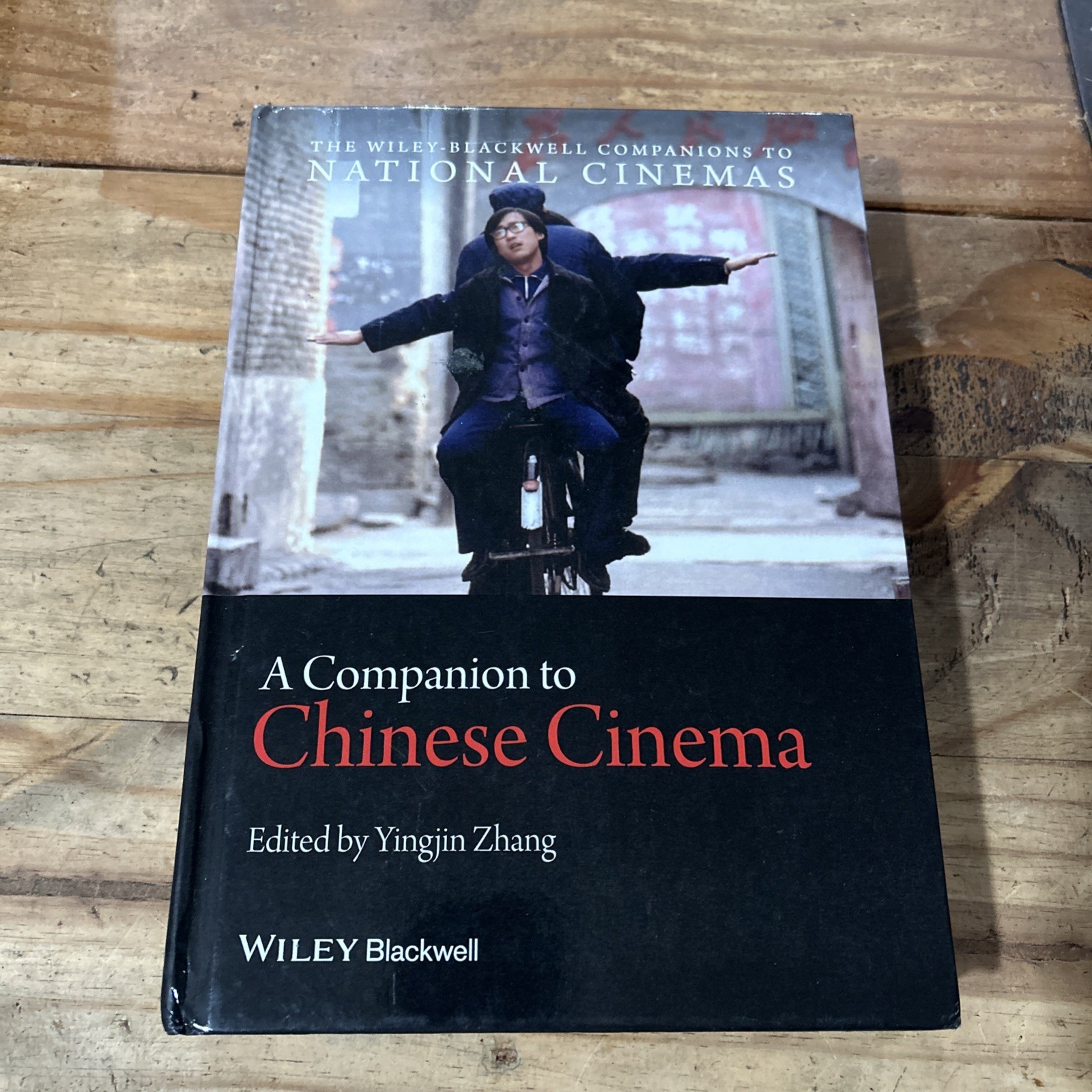 A Companion to Chinese Cinema by Yingjin Zhang: Wonderful Condition
