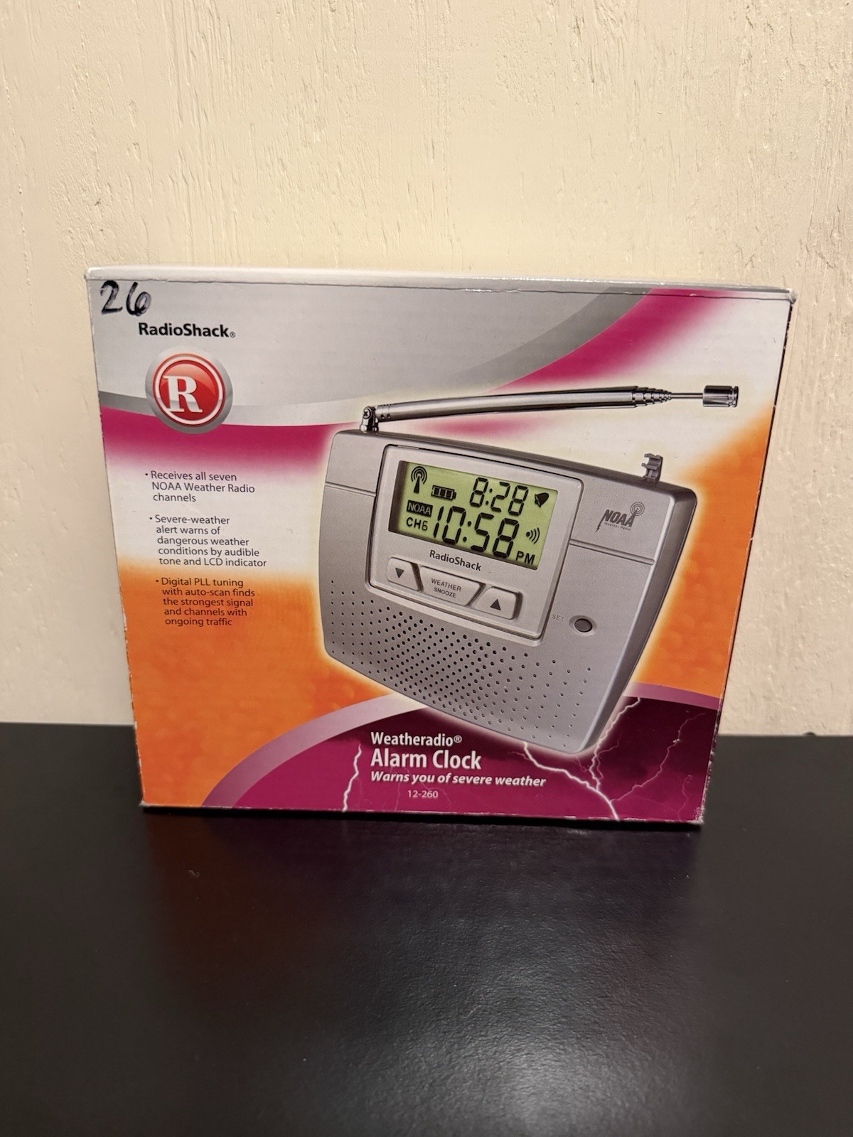 (1) NOB Radio Shack 12-260 Weather Radio (1) NOB Radio Shack 12-260 Weather Radio